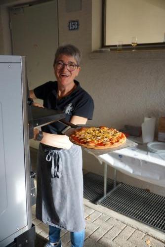 02 Pizza backen (4)