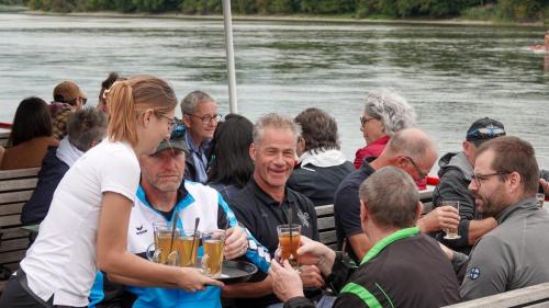 30 Schiffahrt nach Schaffhausen