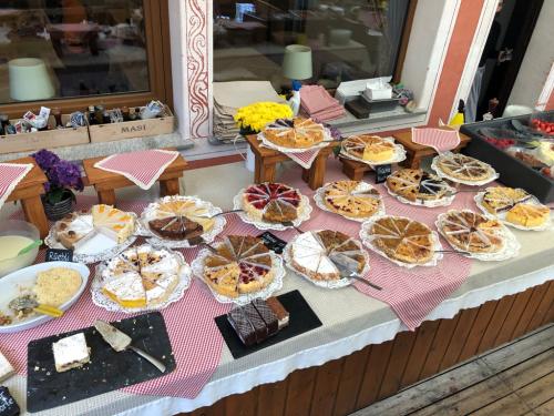 10 Desserbuffet Val Roseg (3)