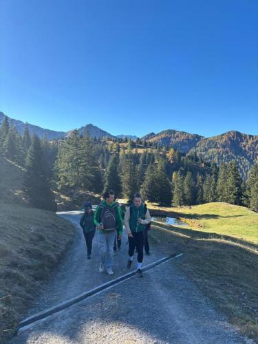 2F714B50-C044-46EA-9C93-EBACC94D6C76